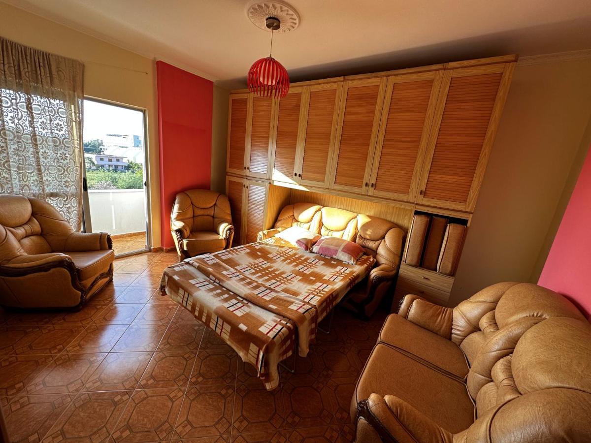 Sunny Riverside Tirana'S Oasis - Breakfast & Dinner Bagian luar foto